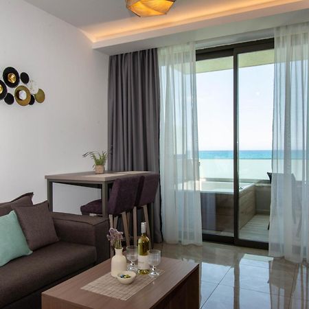 Ebenus Suites "Adults Only" By Checkin Gouves Exteriér fotografie